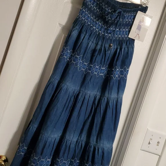 Lapis jean skirt /dress - Picture 8 of 11